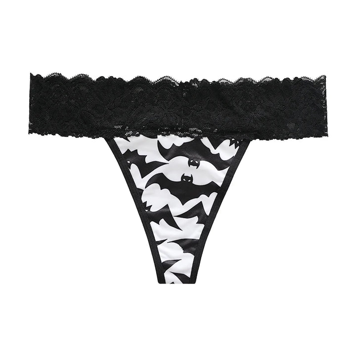 Stringi w halloweenowe wzory