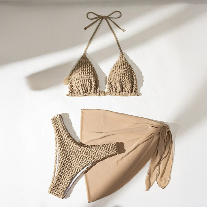 Bikini z pareo