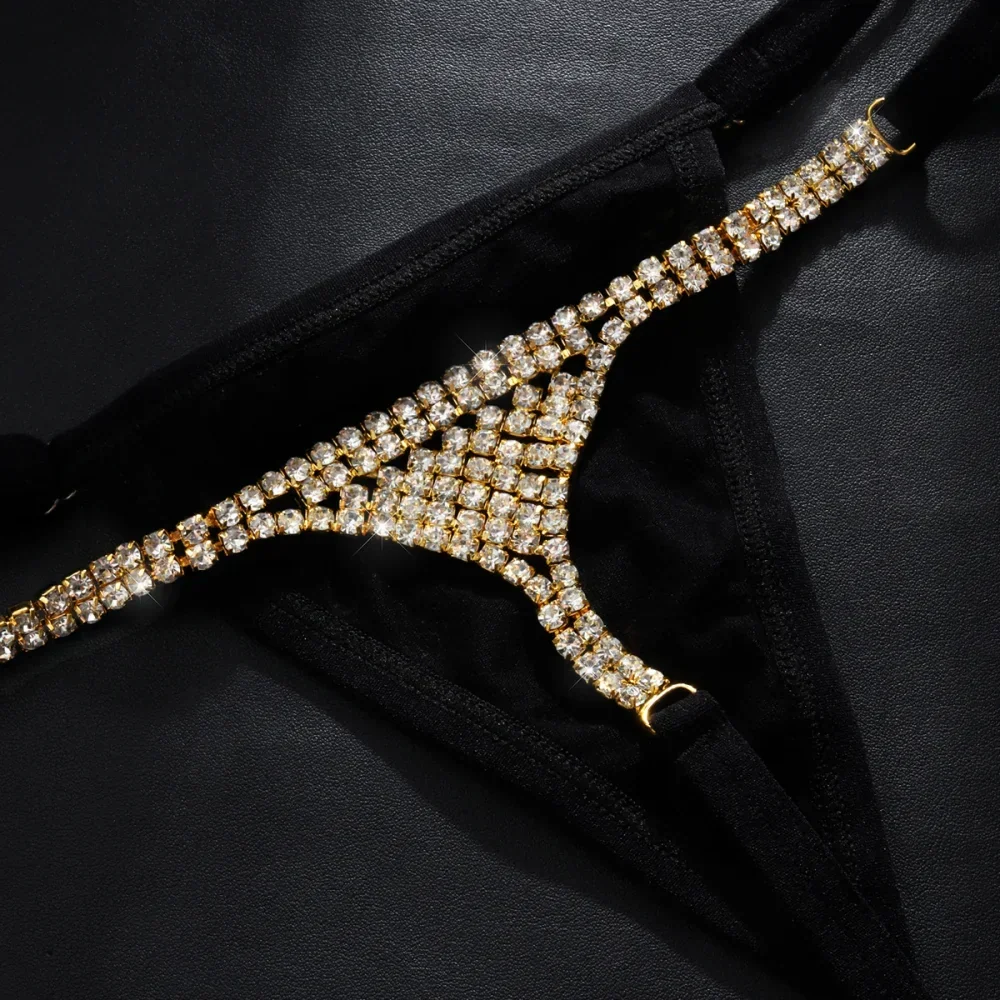 Stringi z błyszczącymi cyrkoniami Stringi - Provoness