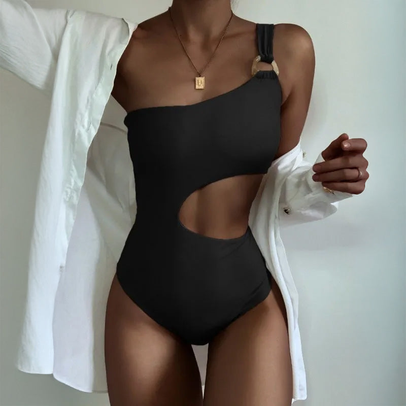 Monokini z wycięciem
