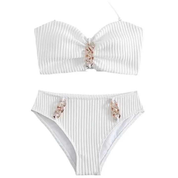 Bikini z łańcuszkami