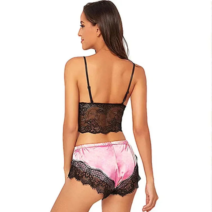 Satynowy komplet z koronką - Provoness